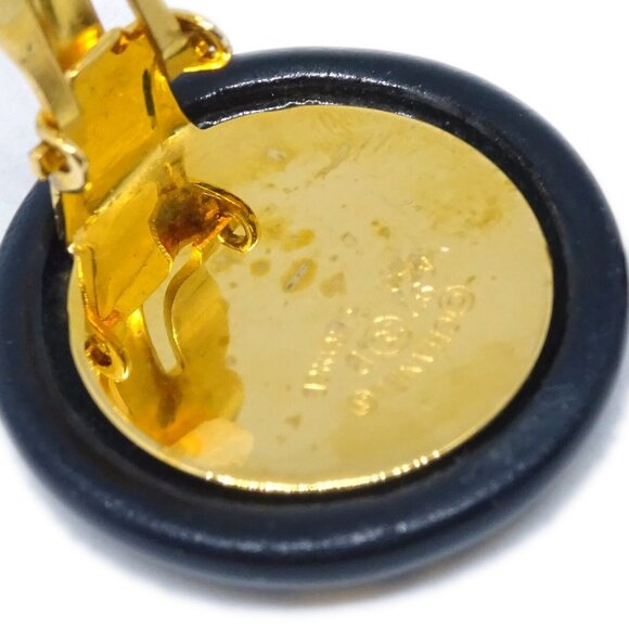 Chanel Black Button Earrings Clip-On - Picture 4 of 4